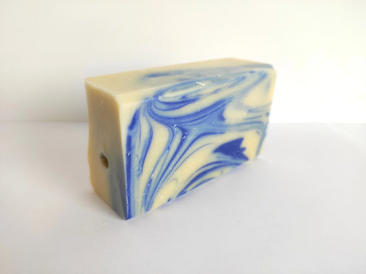 Savon artisanal Moussaillon de La Saponerie, surgras à 6%, naturel et sans parfum.