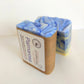 Savon artisanal Moussaillon de La Saponerie, surgras à 6%, naturel et sans parfum bleu et blanc.