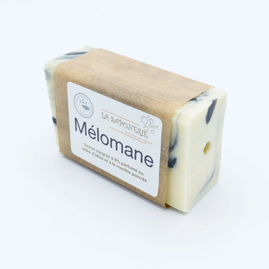Savon artisanal Moussaillon de La Saponerie, surgras à 6%, naturel et sans parfum.