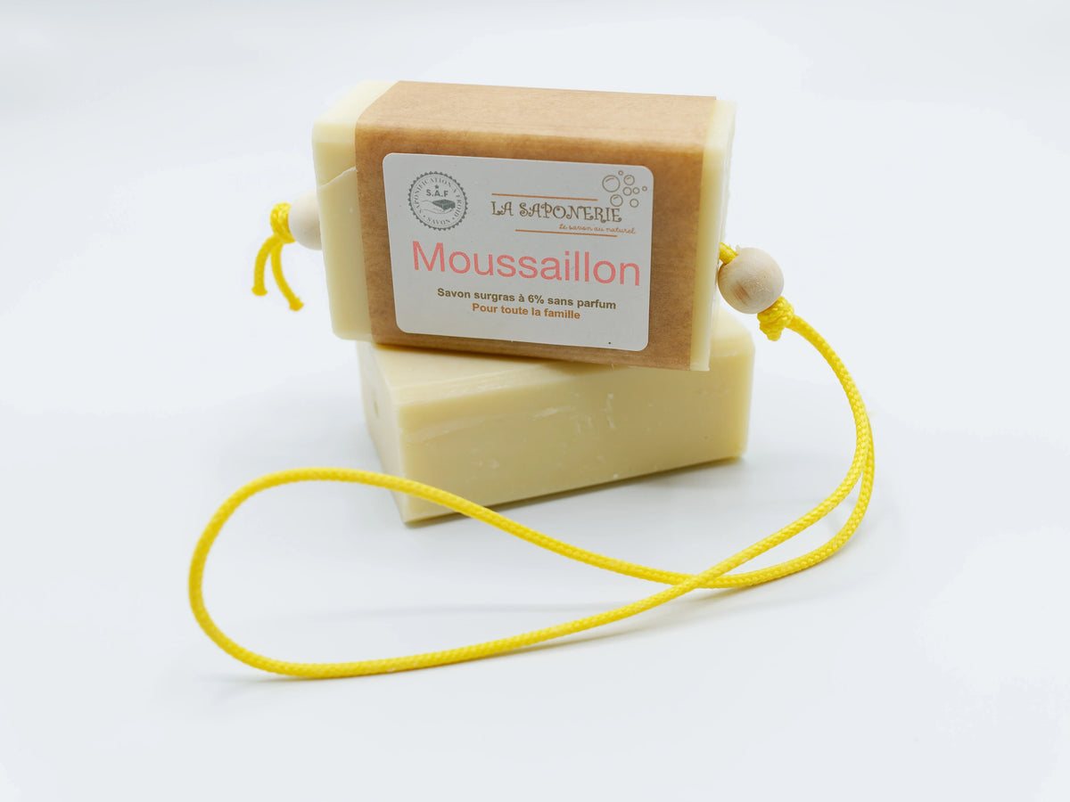 Savon artisanal Moussaillon de La Saponerie, surgras à 6%, naturel et sans parfum.
