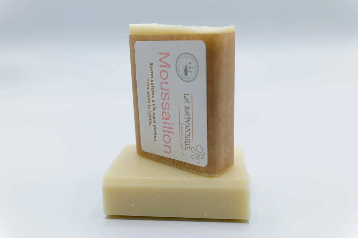 Savon artisanal Moussaillon de La Saponerie, surgras à 6%, naturel et sans parfum.